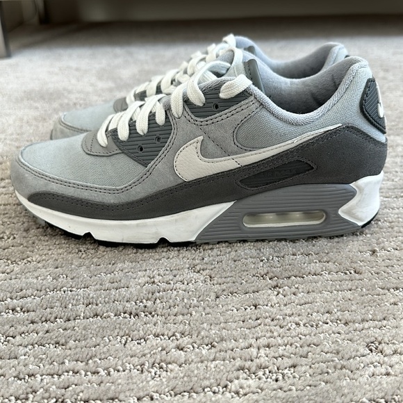 nike air max 90 premium light smoke grey
